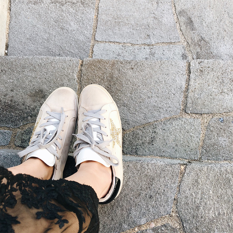 于momo定制2018春季新款小白鞋做旧星星小脏鞋百搭平板休闲鞋子女