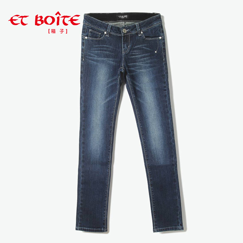 Et Boite/法文箱子冬季新品修身显瘦弹力直筒牛仔裤女E9A092