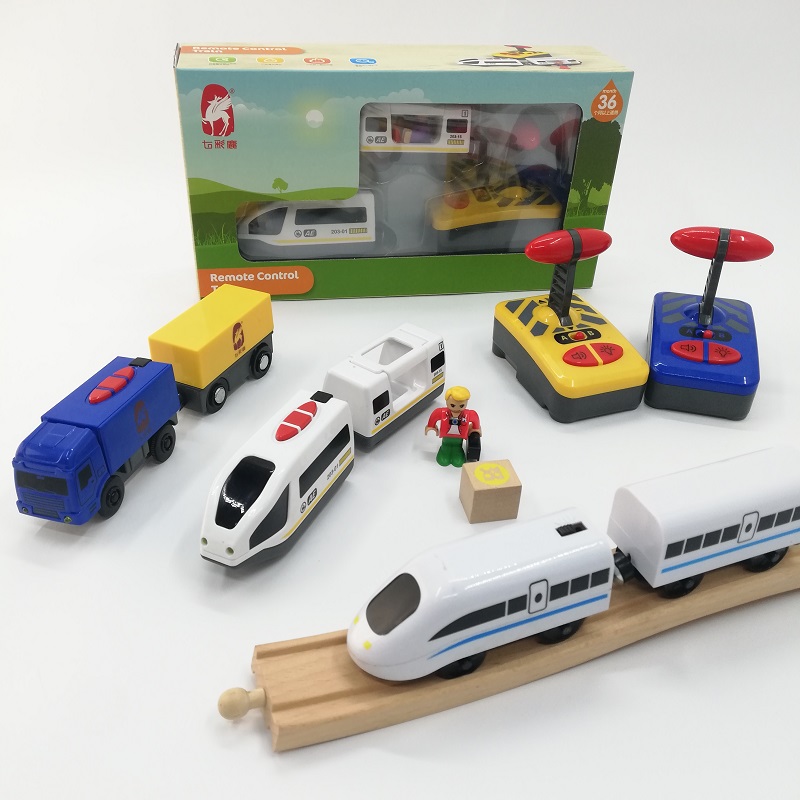 木质轨道车 电动遥控小火车头玩具可兼容米兔、BRIO等木制轨道