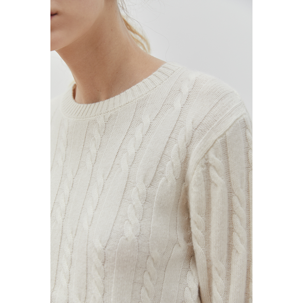 番塔塔独立设计 羊绒澳洲丝光圆领羊毛复古绞花毛衣打底针织衫女