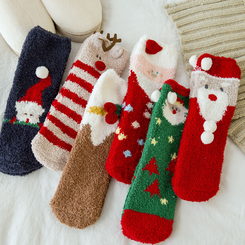 圣诞袜子女秋冬季中筒袜纯棉加绒加厚睡眠袜珊瑚绒保暖可爱绒短袜