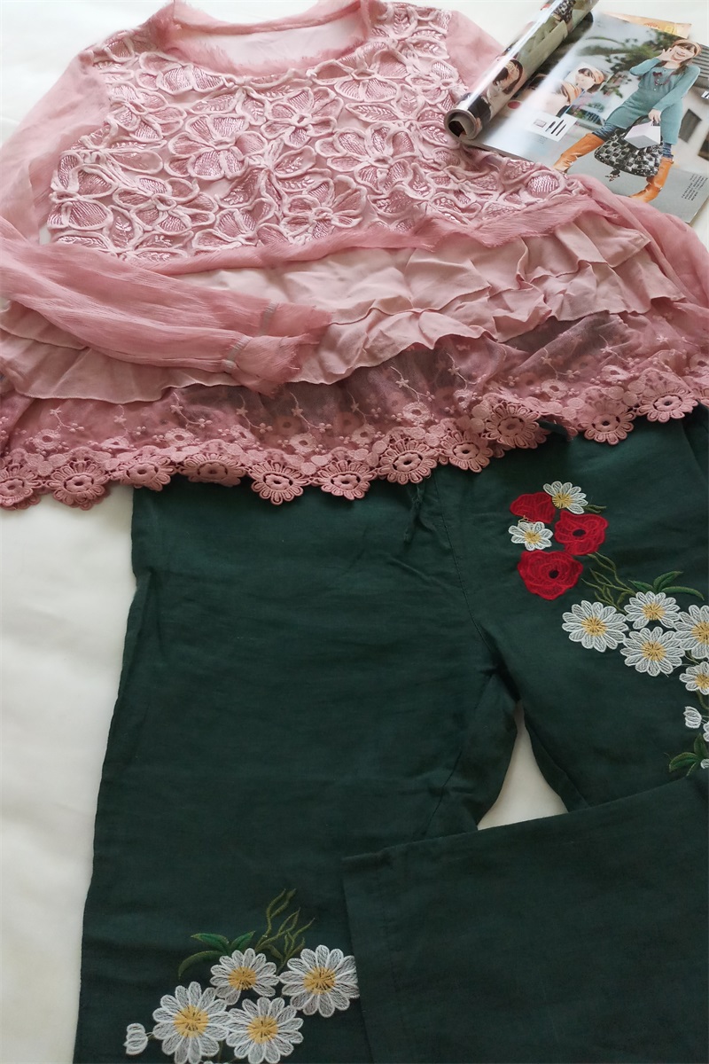外单粉红色蕾丝雪纺拼接碎花钩花套头多层A型甜美时尚长袖衫特价