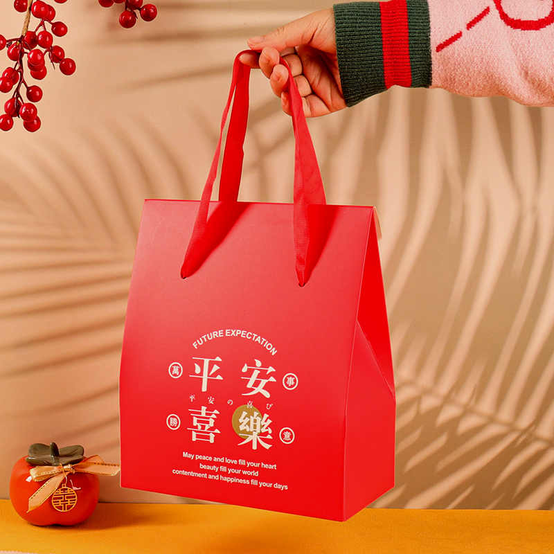 新年手提包装盒平安喜乐牛轧糖糖果奶酥饼干雪花酥伴手礼红色袋子