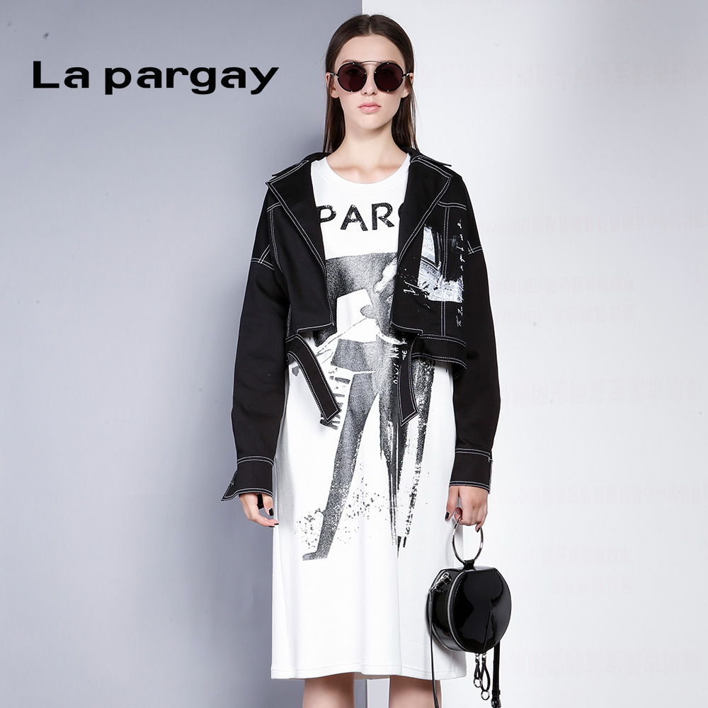 Lapargay纳帕佳新款女装秋季黑白色针织休闲宽松短袖连衣裙