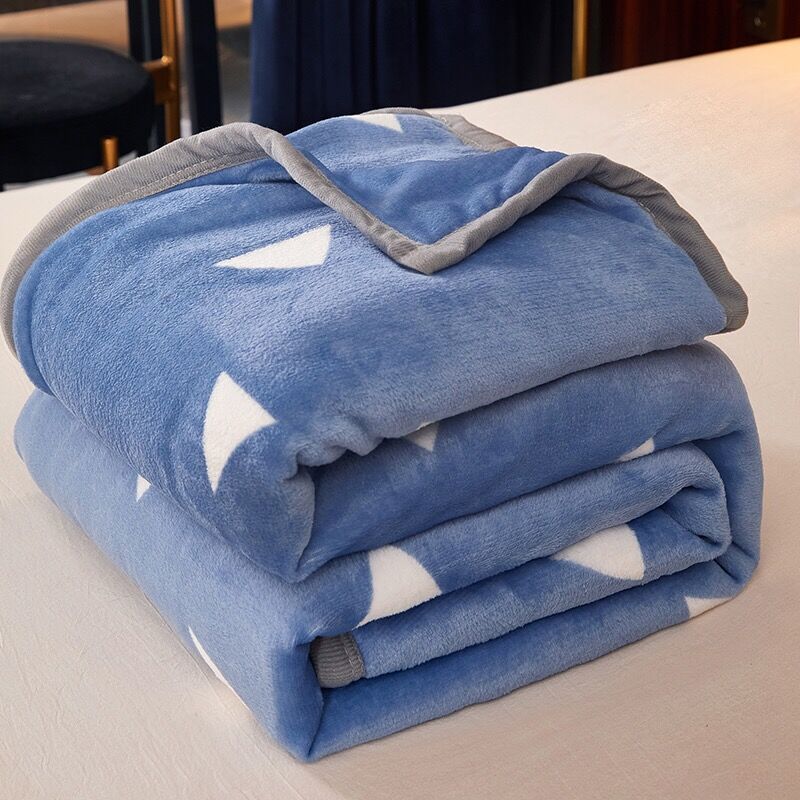 7毛毯秋季毛巾被办公室空调午睡沙发毯单人学生宿舍珊瑚绒盖毯
