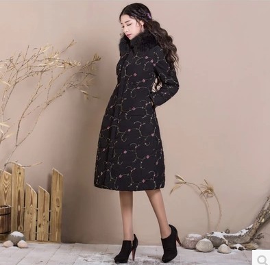 烟花熨SD2021冬季新款女装气质修身蕾丝花朵毛领棉衣 丝萝