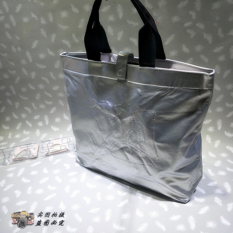 兰蔻新款银灰色镂空玫瑰花大容量包单肩包手拎包妈咪包便携旅行包
