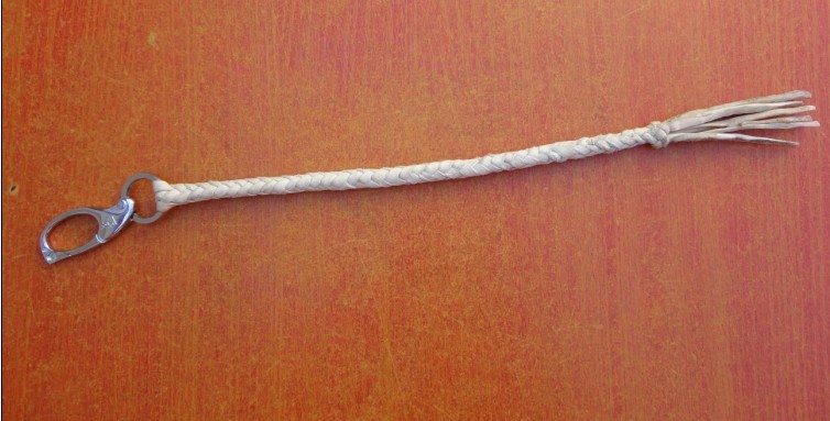 牛皮马鞭 新品特价 30 40厘米 钥匙链皮鞭 装饰鞭 短鞭 限量版