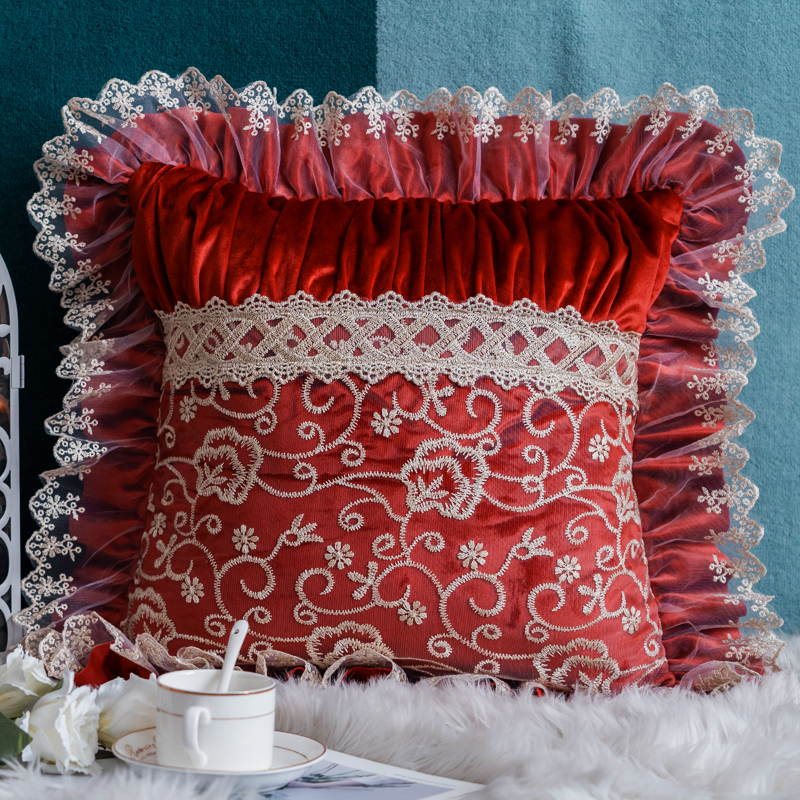 北欧式蕾丝花边靠垫腰靠枕抱枕套子客厅沙发汽车床头长红色可定做