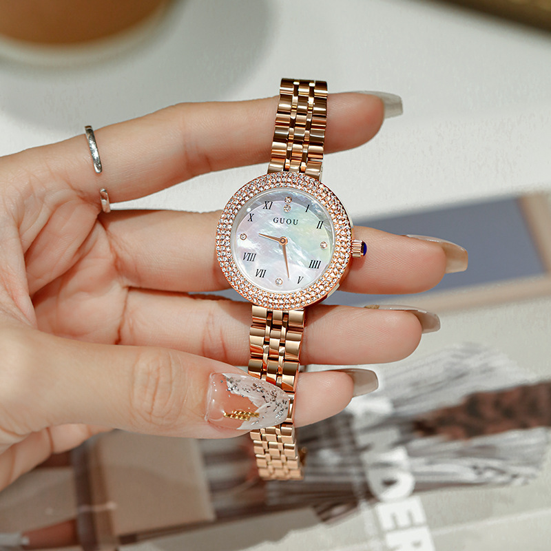 香港古欧女表潮流品牌手表女时尚幻彩贝母小圆盘镶钻钢带女士手表