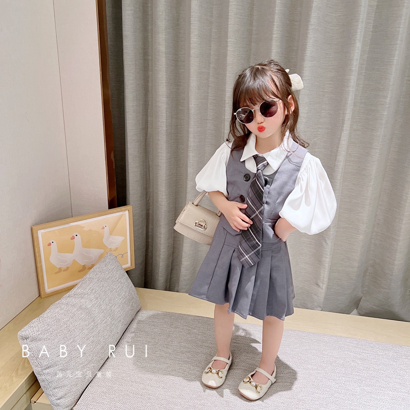 韩版女童装儿童宝宝夏季可爱甜美时髦泡泡袖衬衫领带马甲短裙4件