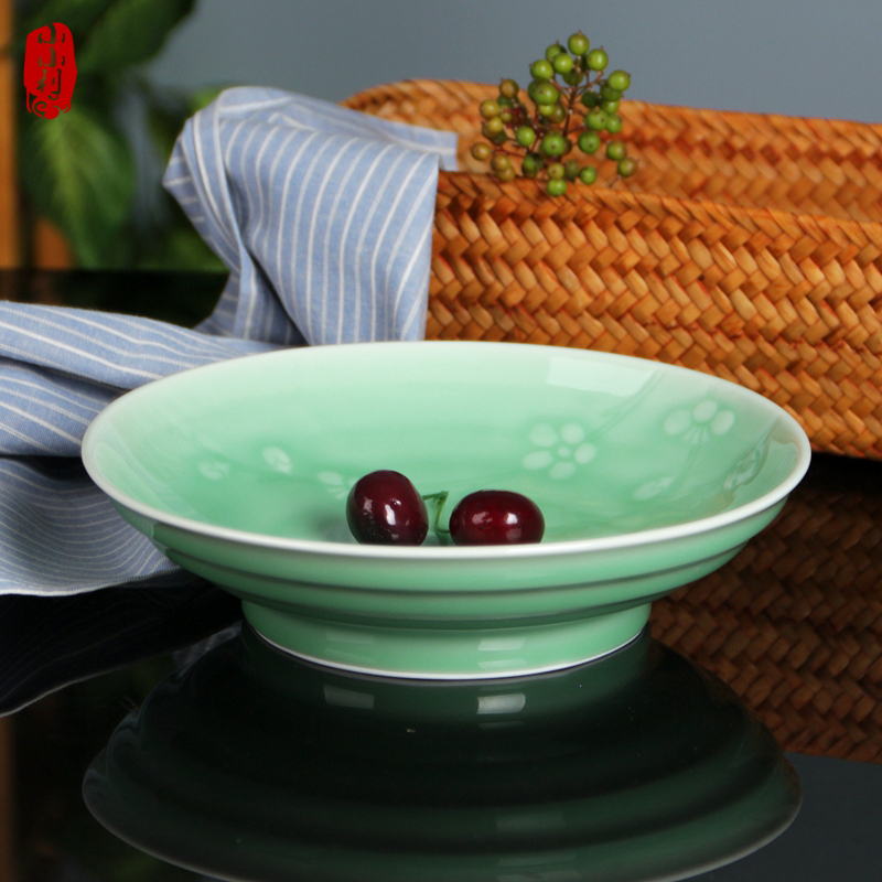 包邮青瓷碟子陶瓷菜盘深盘宝宝茶机水果盘客厅创意家用大碗多功能