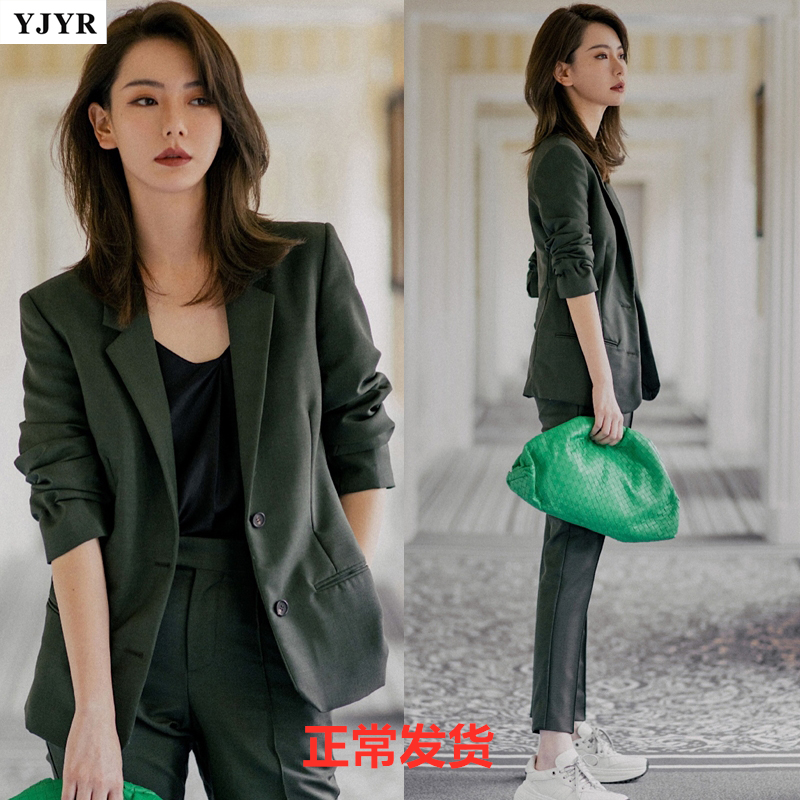 新款戚薇明星同款墨绿色西装时尚休闲显瘦韩版西服小个子OL套装女