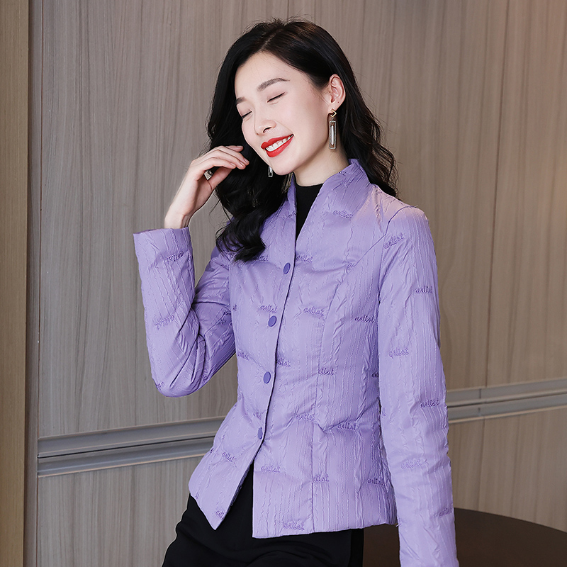 紫色短款羽绒服女2021年冬季新款立领修身小个子白鸭绒加厚棉服