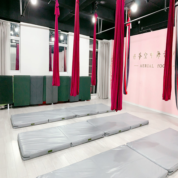 空中瑜伽保护垫，体操保护垫，舞蹈垫瑜伽保护垫，PVC高弹海绵垫