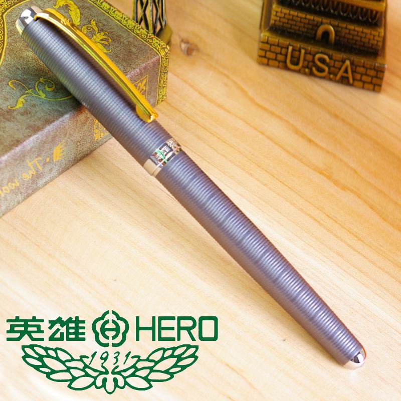 正品英雄钢笔9300铱金笔螺纹深灰深粉色签字笔 练字笔墨水笔H13