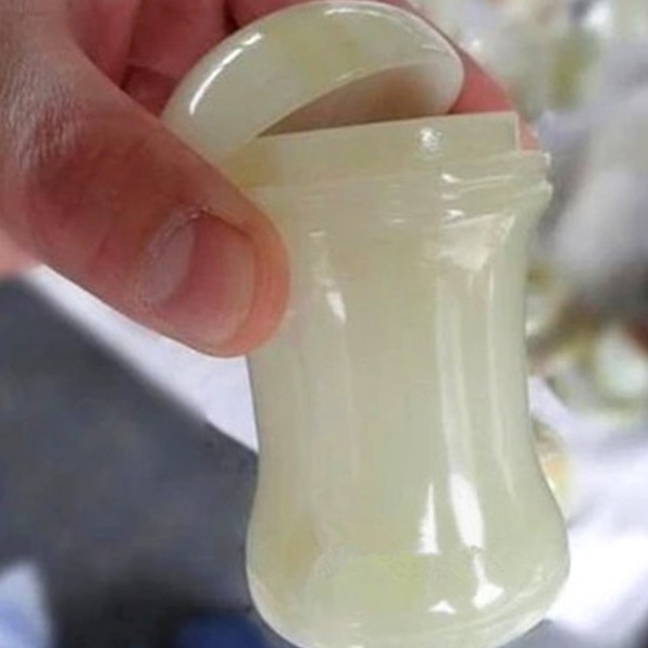 天然阿富汗玉石牙签盒 家居玉器摆件玉雕精雕白玉工艺品
